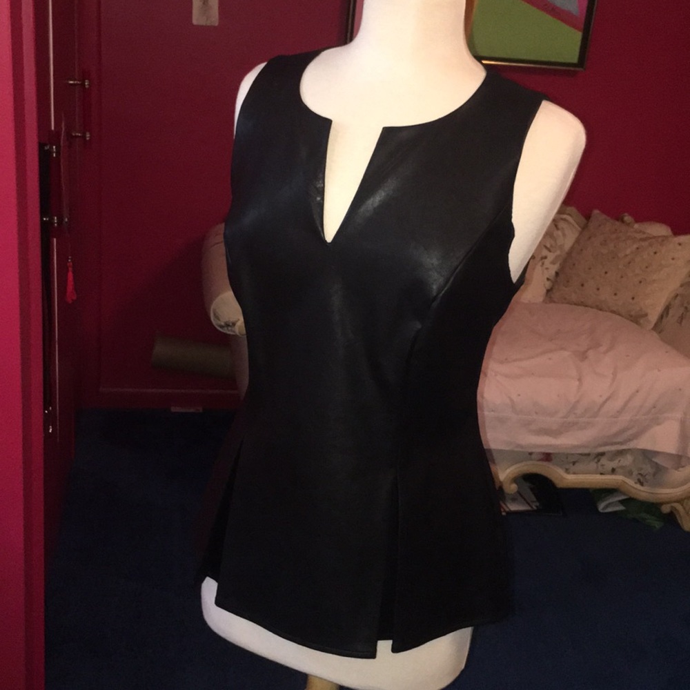 Faux leather elegant vest